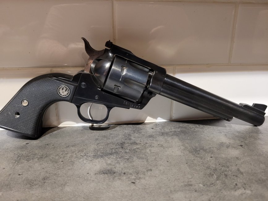 Ruger blackhawk.jpg