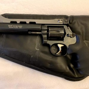 S&W Model 10 PPC gun.