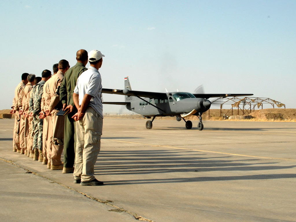 AIR_Cessna_208B_Iraqi_Arrives_Kirkuk_lg.jpg