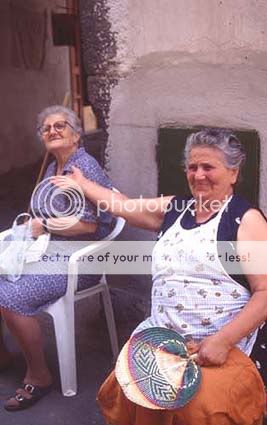 old_italian_women.jpg